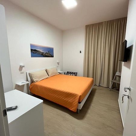 B&B Immare Бриндизи Экстерьер фото
